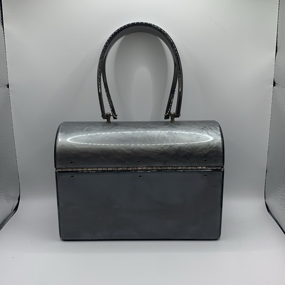 VINTAGE WILARDY GRAY LUCITE LUNCH/ BOX BAG/PURSE CLIP LOCK EXCELLENT CONDITION - Picture 5 of 9